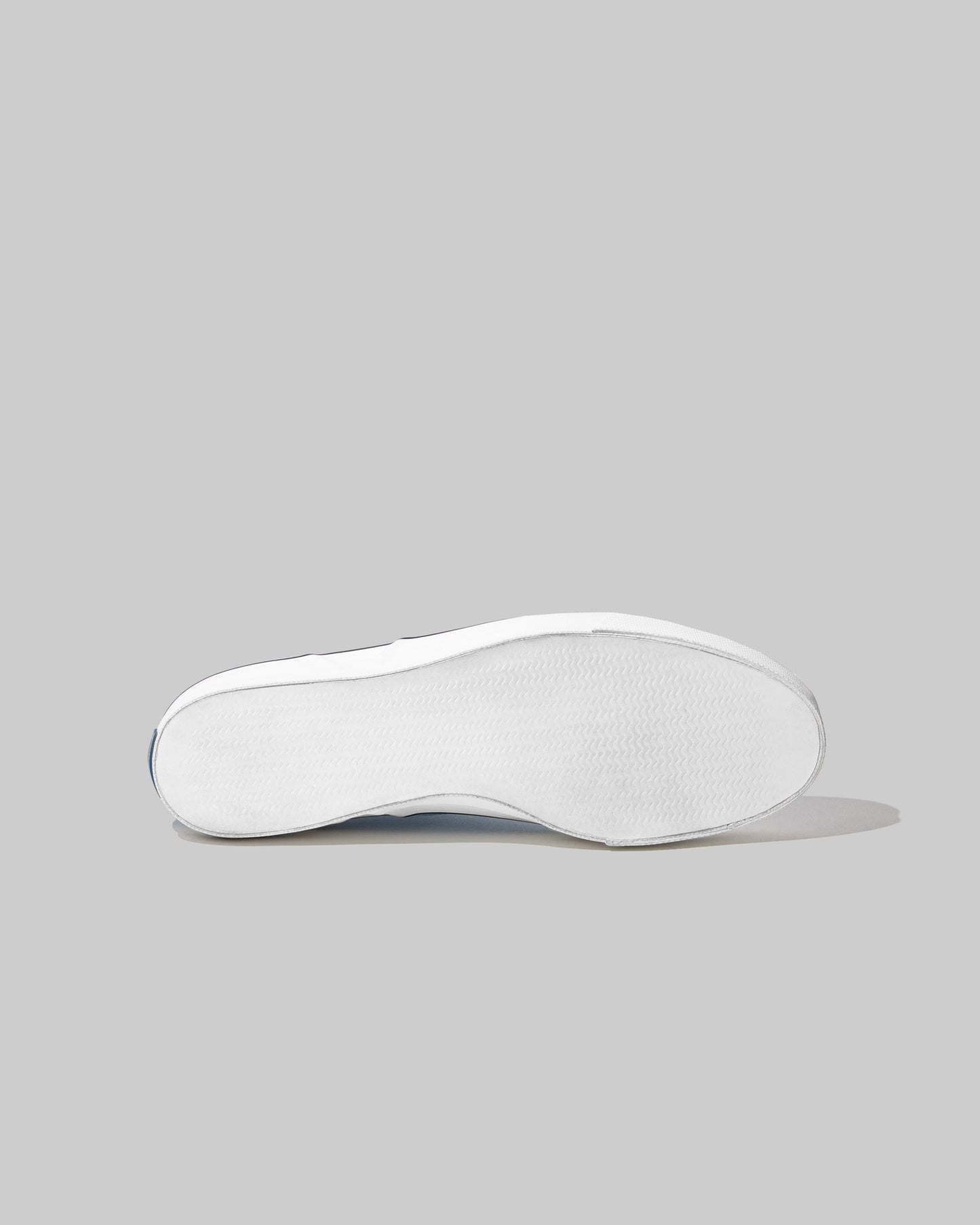 REDONDO CANVAS WHITE RED LINE