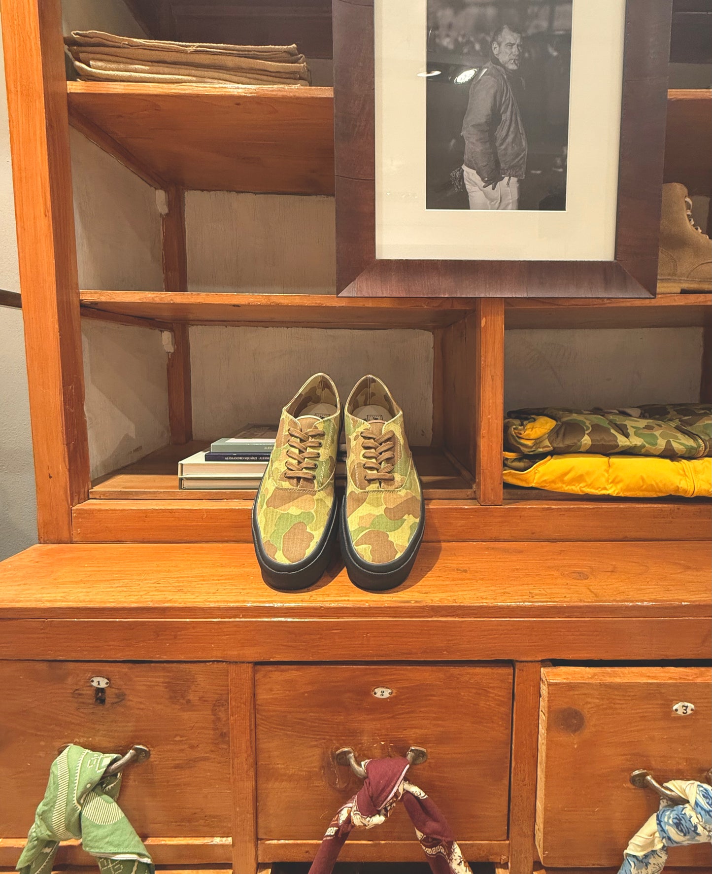 REDONDO CAMO FROG BLACK SOLE